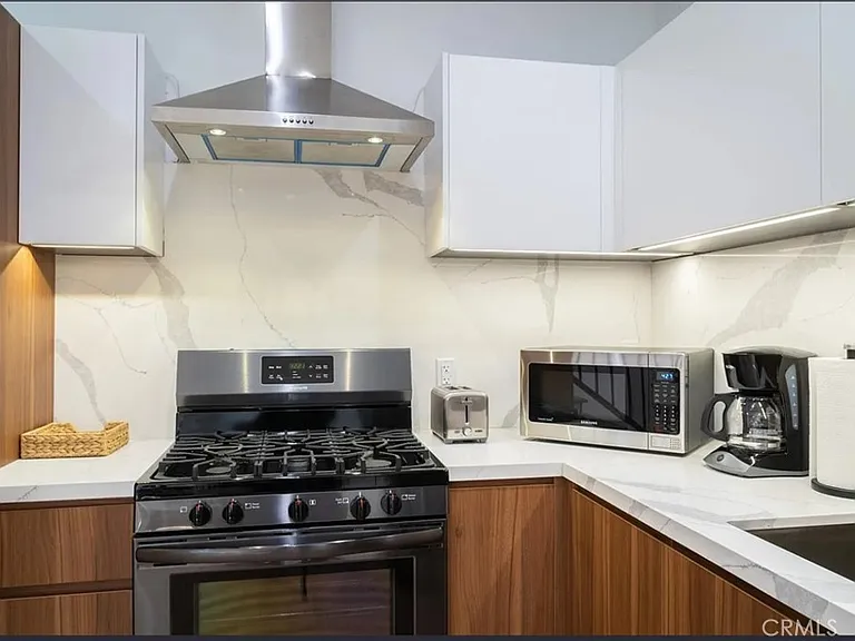 12134 Clarkson Rd — Photo 10