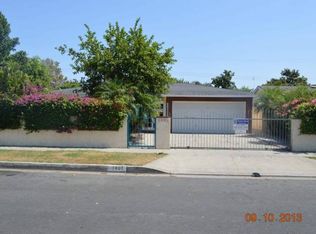 1401 S Joane Way, Santa Ana, CA 92704