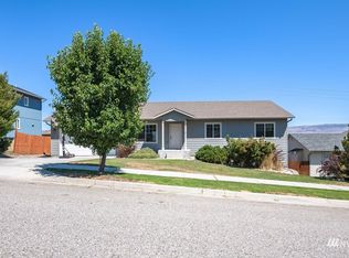 401 Saddlehorn Ave, Wenatchee, WA 98801