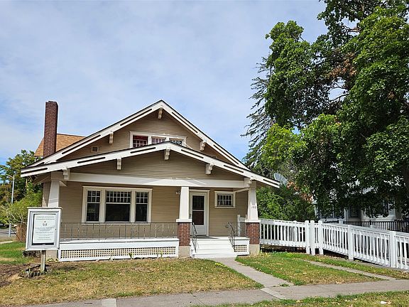 2nd image of 102 McLeod Ave