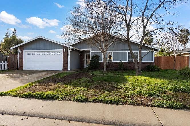 1st image of 602 Zoe Ann Dr