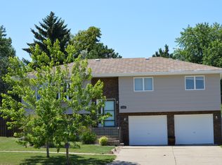 1105 3rd Ave NE, Mandan, ND 58554