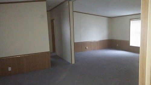 2nd image of 230 Parker Lake Dr