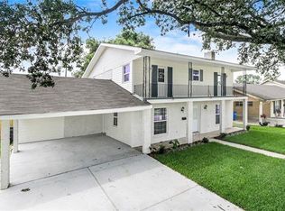 3535 Huntlee Dr, New Orleans, LA 70131