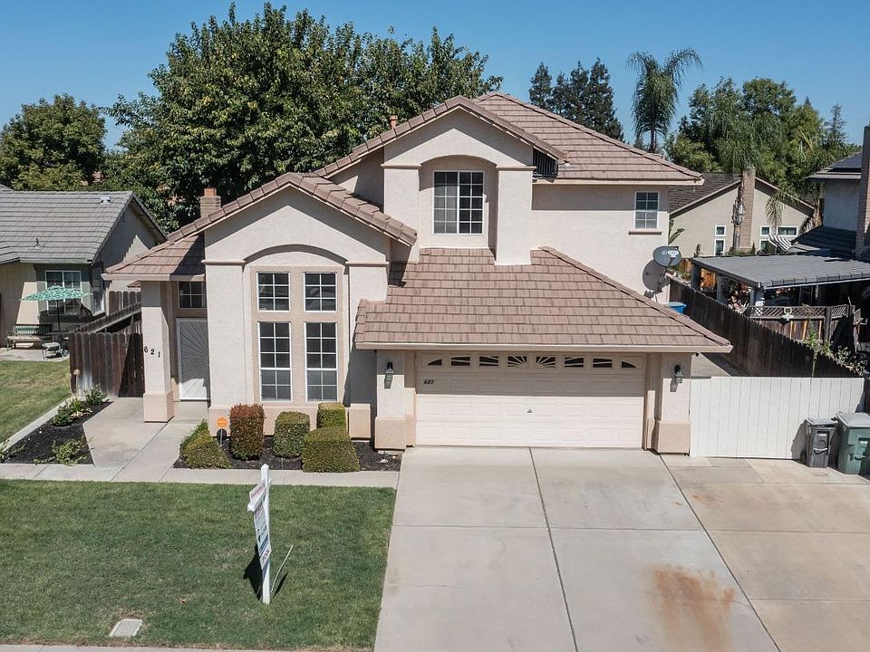 1st image of 621 Chenin Blanc Dr