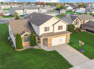 8253 Johnson St, Merrillville, IN 46410