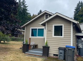 1521 Carr Blvd, Bremerton, WA 98312