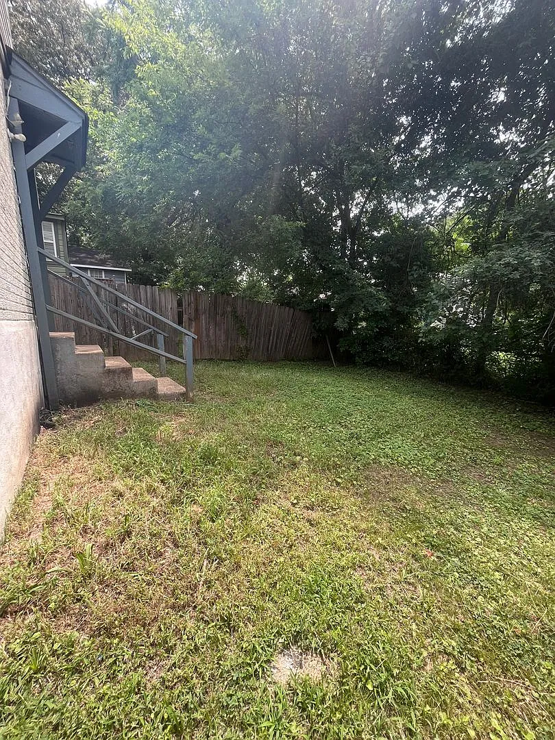 Renovated house in quite Neighborhood — Photo 2
