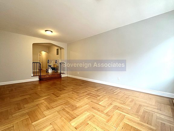 2nd image of 567 Fort Washington Ave #32