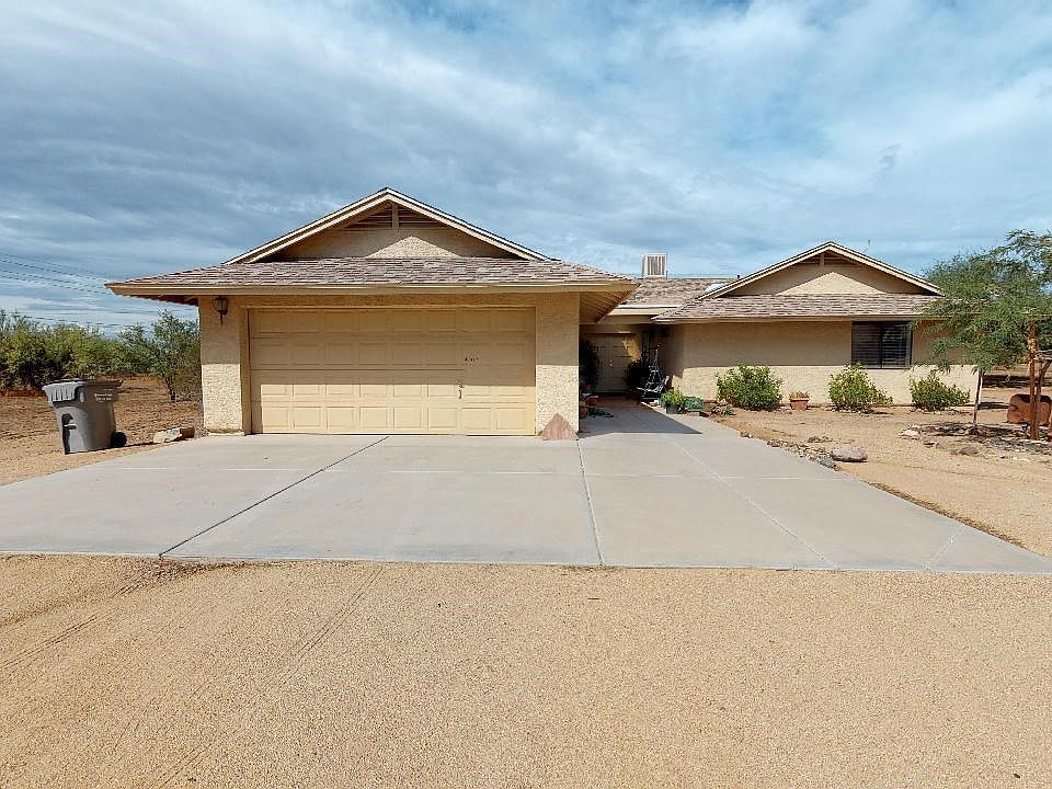 Front View of Home