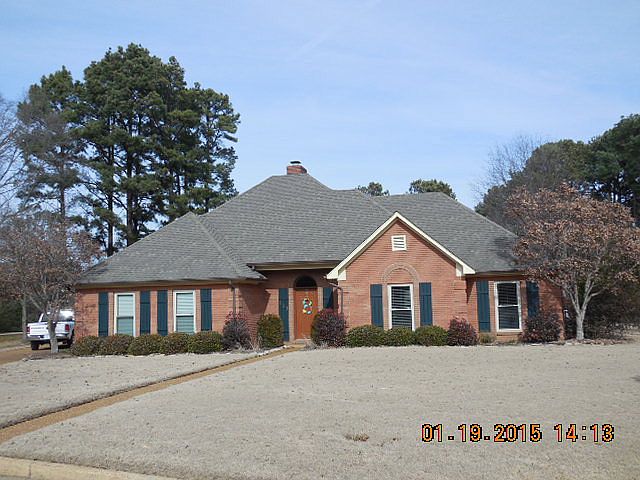 1st image of 111 Brewer Dr