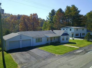 1424 Pipers Gap Rd, Galax, VA 24333