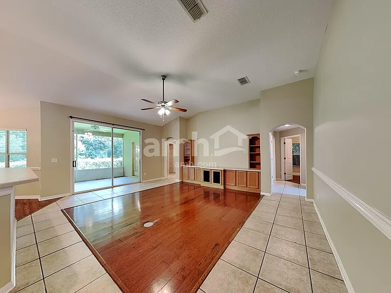 883 Moonluster Dr — Photo 8