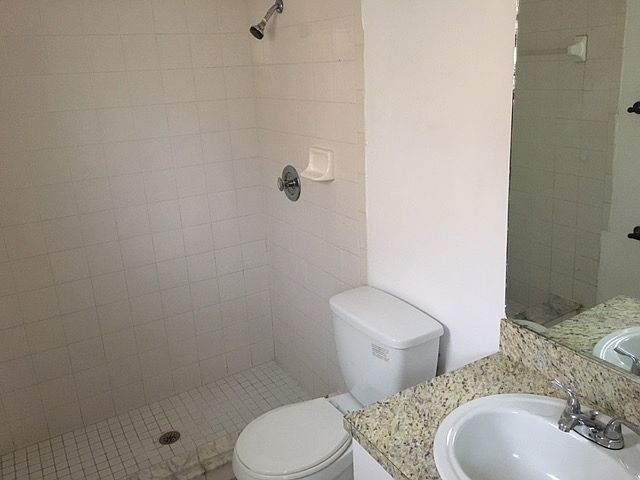 1st image of 2334 Cordova Ct