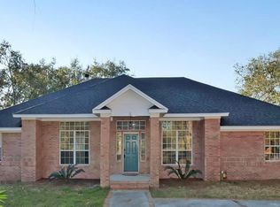 15576 Shark Rd W, Jacksonville, FL 32226