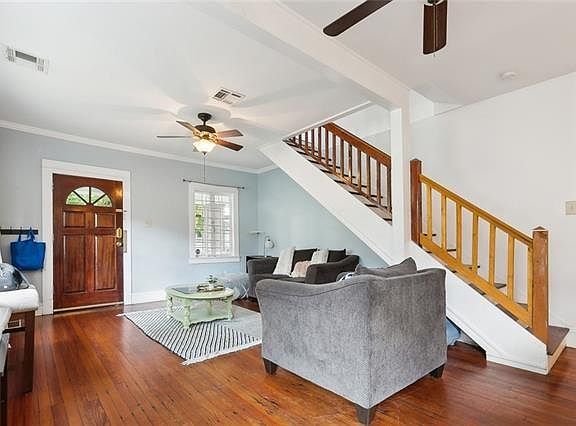 3rd image of 2703 Palmer Ave