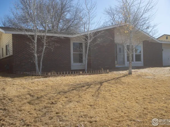 1402 Coolidge St, Sterling, CO 80751