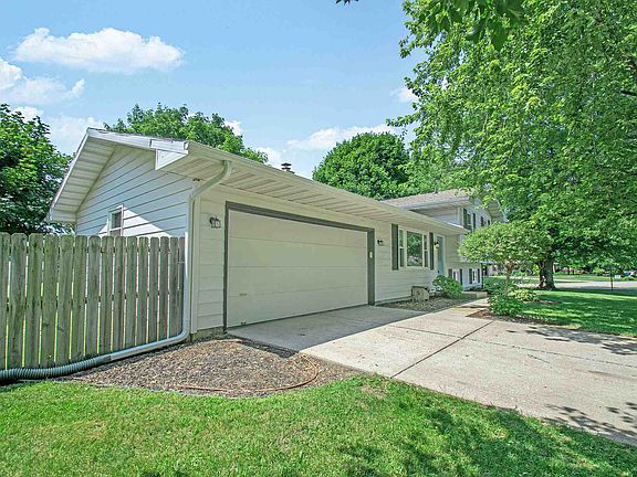3rd image of 57343 Arabian Dr
