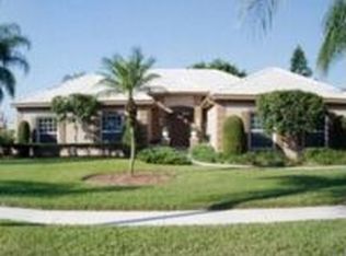 8871 Misty Creek Dr, Sarasota, FL 34241