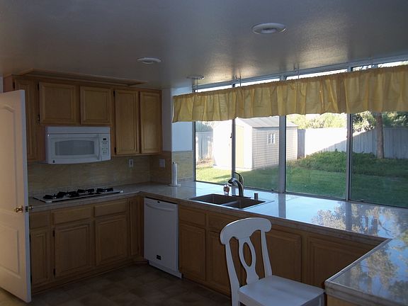 2nd image of 713 Cleghorn Dr