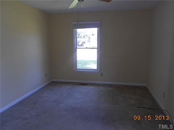 5th image of 114 Sunset Dr
