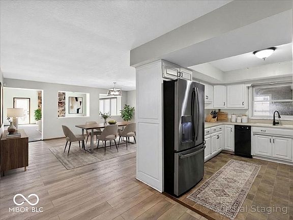 4th image of 1504 Franklin Dr