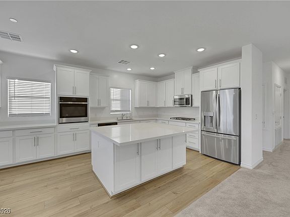 3rd image of 2555 Hampton Rd #7202