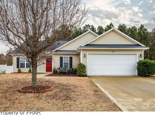 809 Fairfield Cir, Raeford, NC 28376