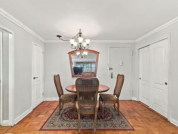 3rd image of 310 E 70th St APT 1K