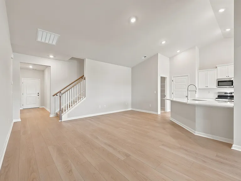 334 Kindred Spirits Dr — Photo 10