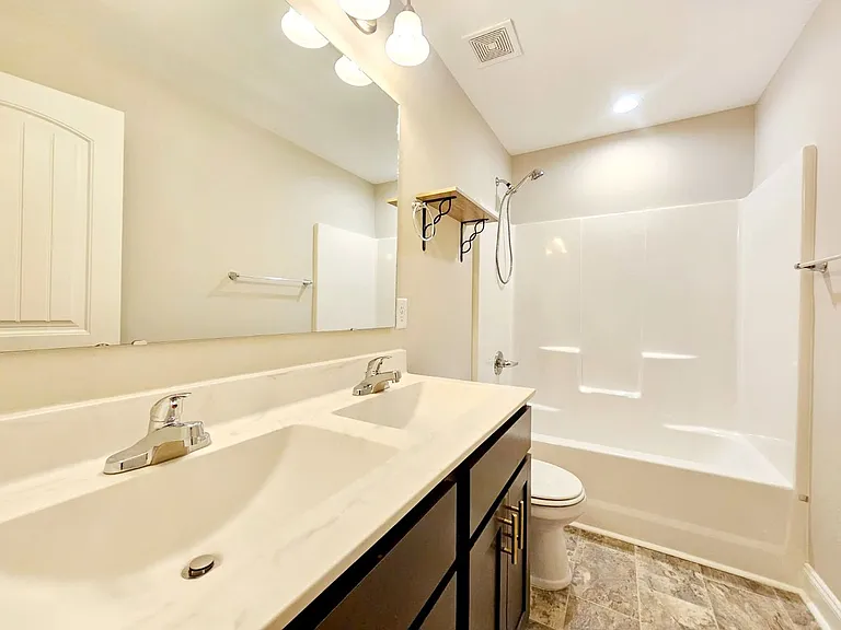 2115 Mannington Dr — Photo 24