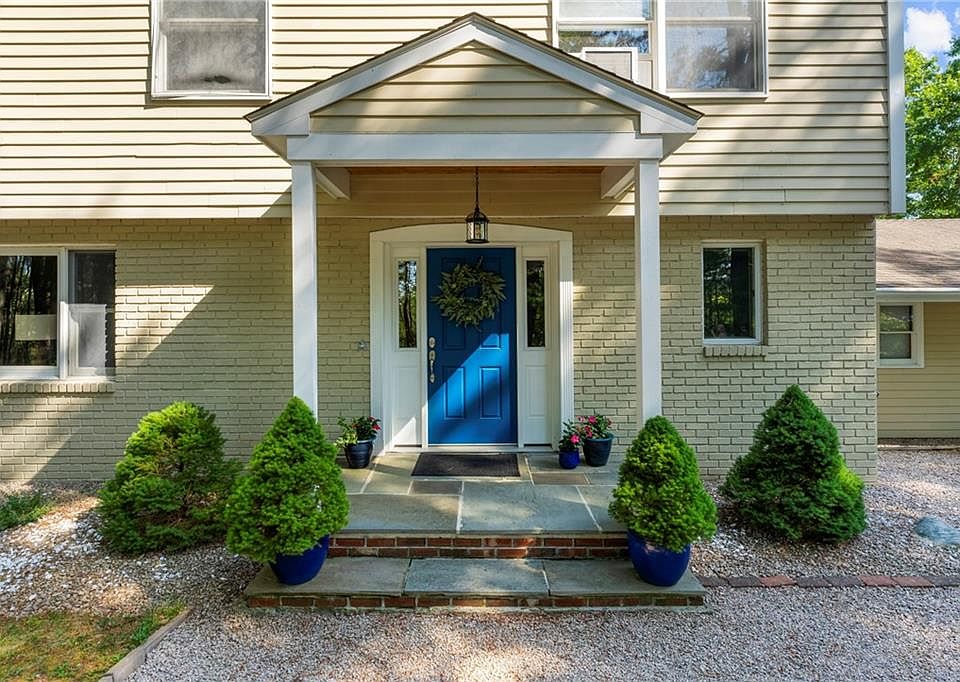294 Woodville Alton Rd, Hope Valley, RI 02832 | Zillow