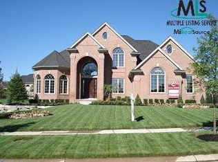 61331 Crown Point, Update, MI
