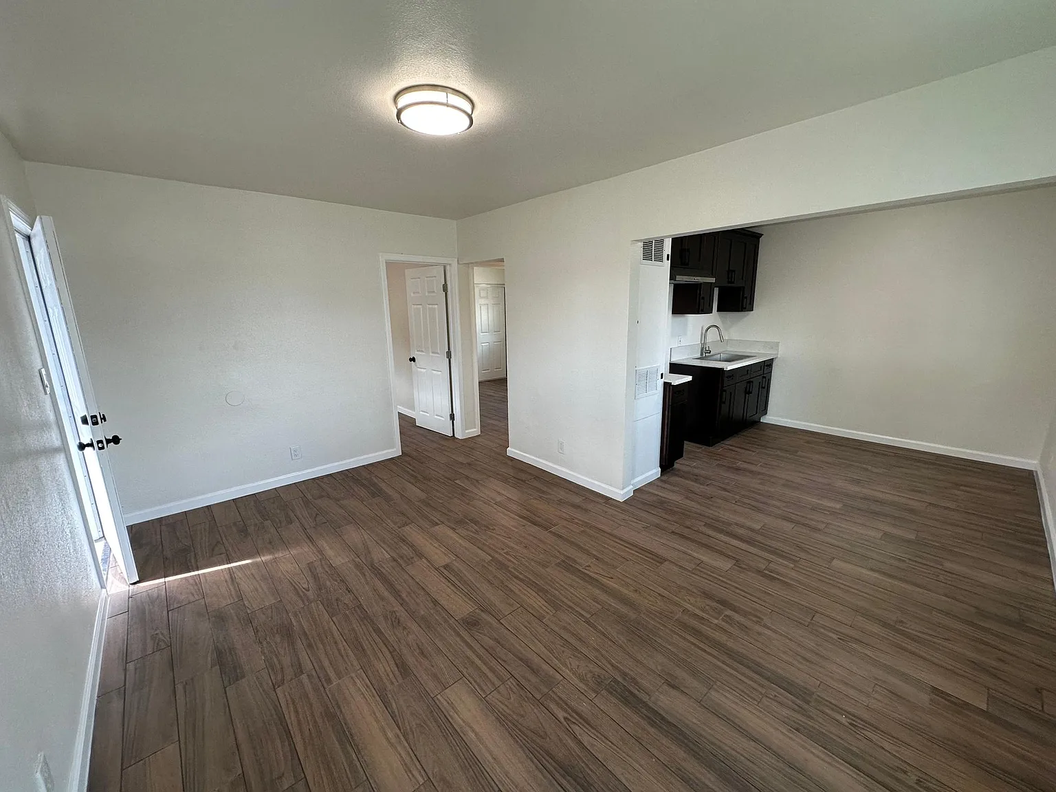 7107 Perry Rd — Photo 4