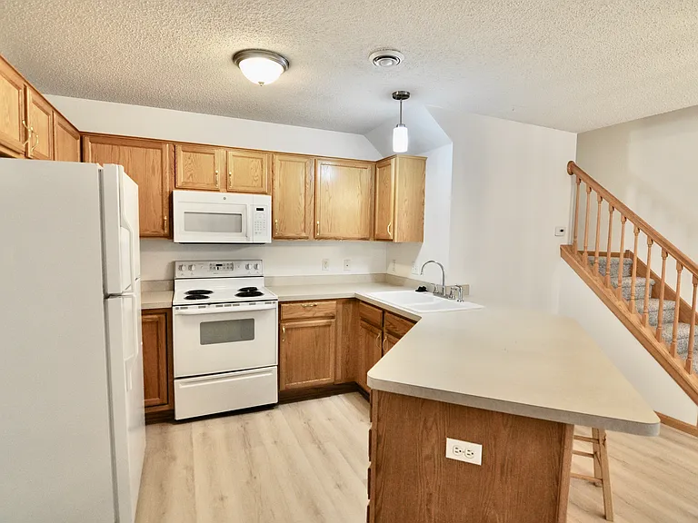 20513 Erin Ct — Photo 5