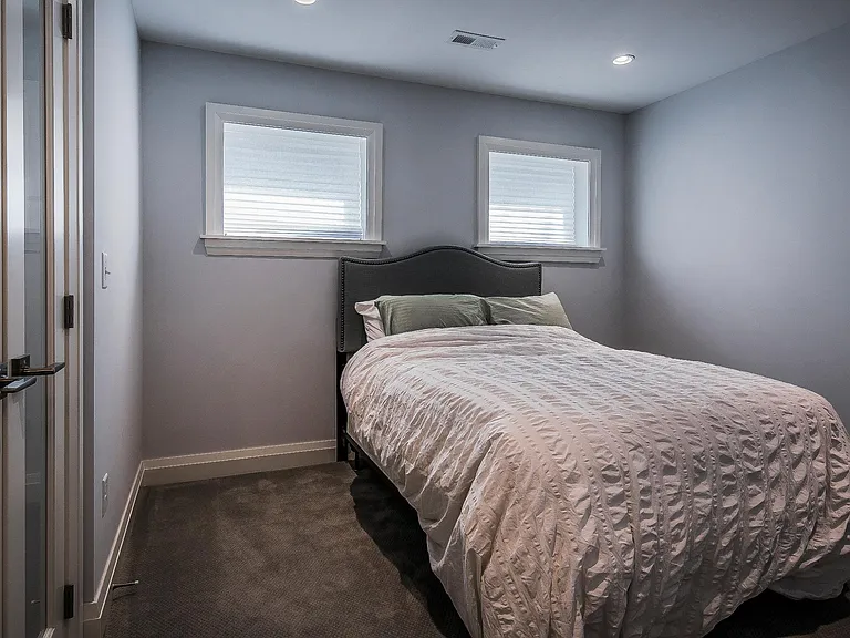 118 W Starr Ave — Photo 35