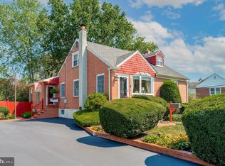 477 Hawarden Rd, Springfield, PA 19064