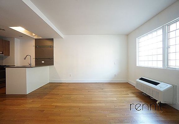 3rd image of 616 Willoughby Ave APT 2A
