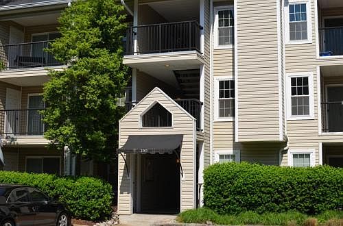2nd image of 3303 Wyndham Cres #341