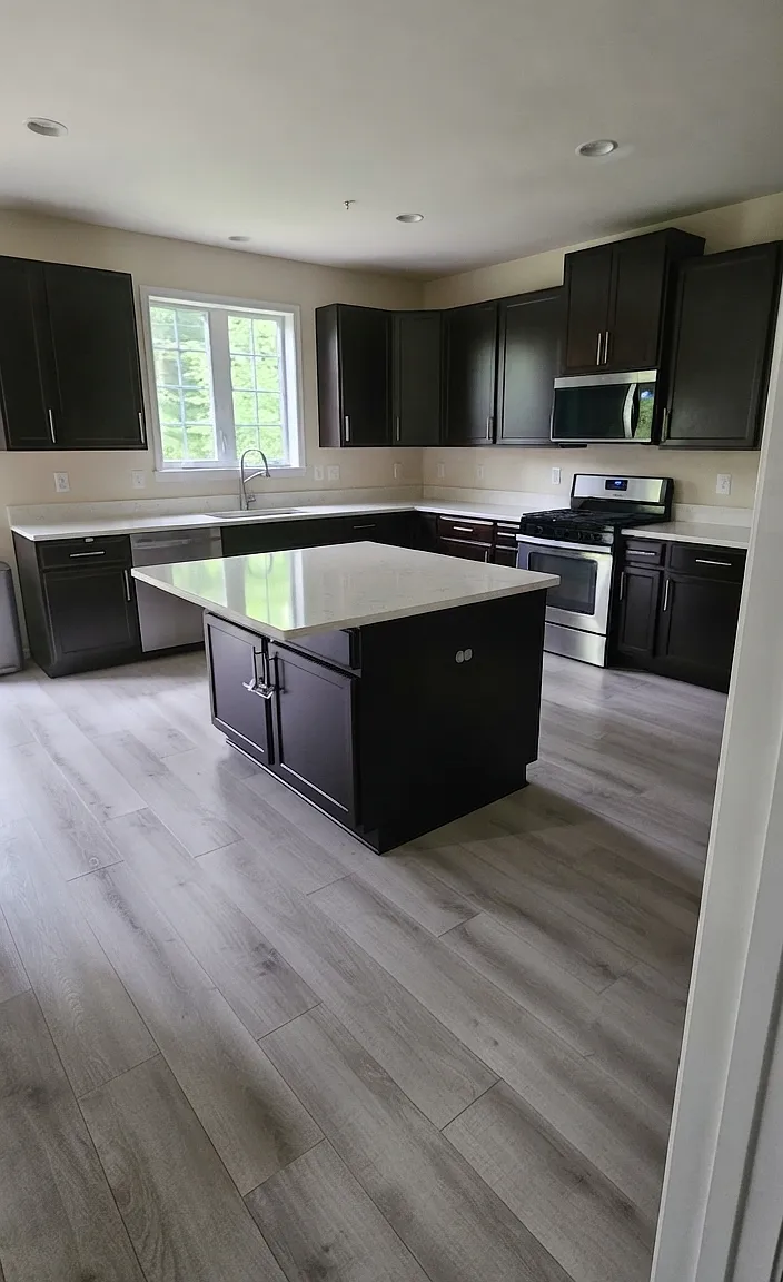 4 bed, 3444 sqft, $4,500 — Photo 3
