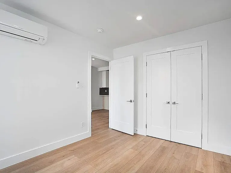 23-33 Astoria Blvd #5B — Photo 7