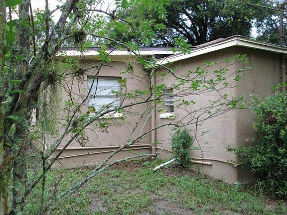 2nd image of 1601 E Navajo Ave