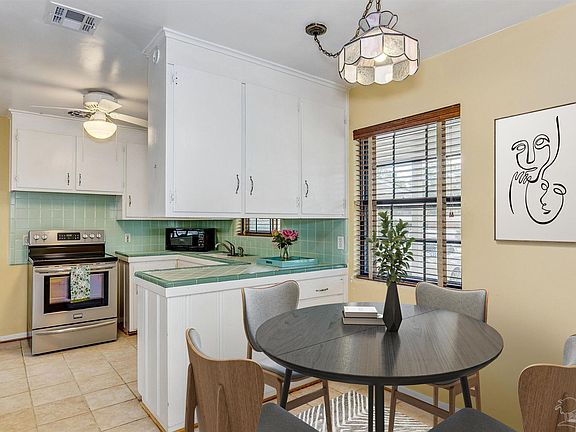 2nd image of 762 Connell Dr