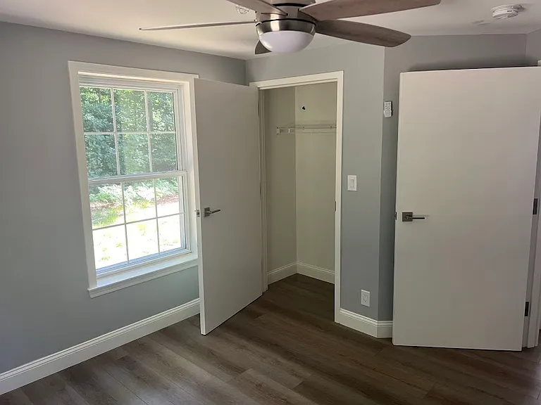 31 Lambs Mill Rd #31B — Photo 2