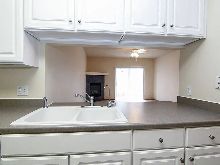 Pinebrook Apartments — Photo 87