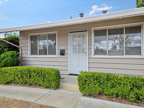 3rd image of 64 Arcadia Ave