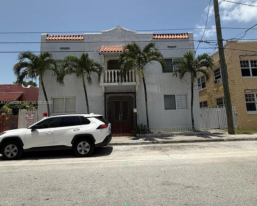 412 SW 10th Ave #4