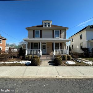 227 N Allison St, Greencastle, PA, 17225