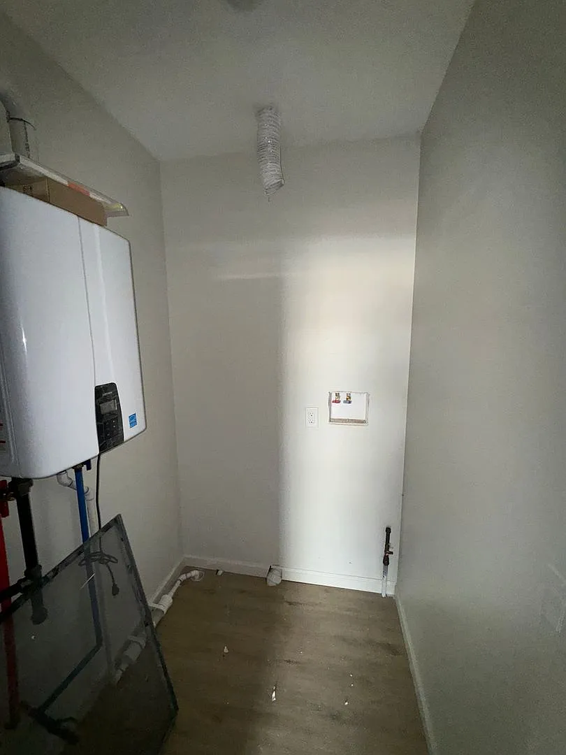 124 Putnam St — Photo 4