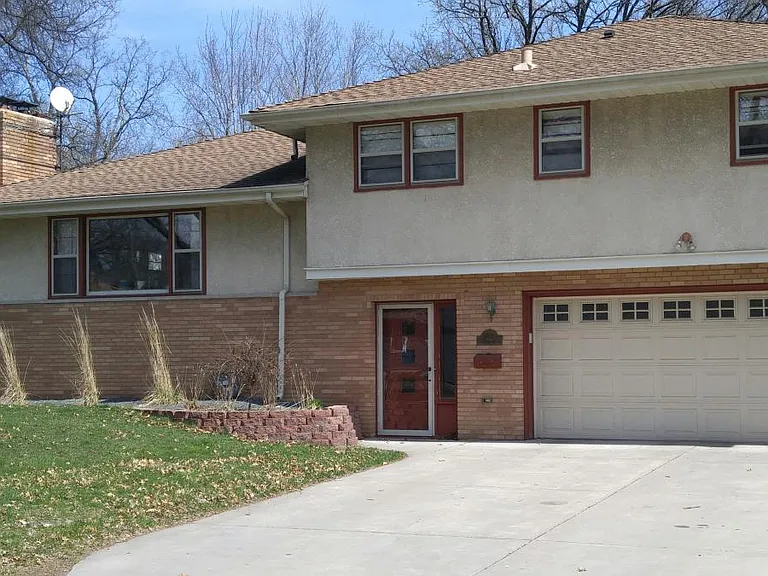 6821 Humboldt Ave S — Photo 1